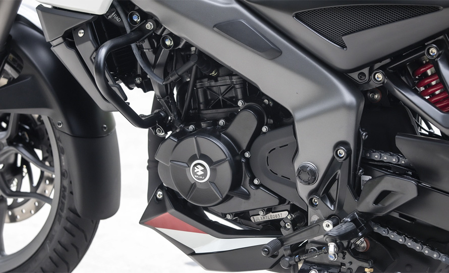 bajaj200 (10).jpg?v=1746542462?v=1746549119?v=1751562489?v=1751640138
